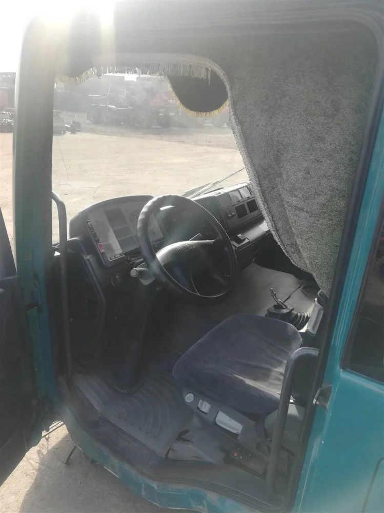 Кабина MAN ERF 18.420 ISME 420 30 2003 - миниатюра 6