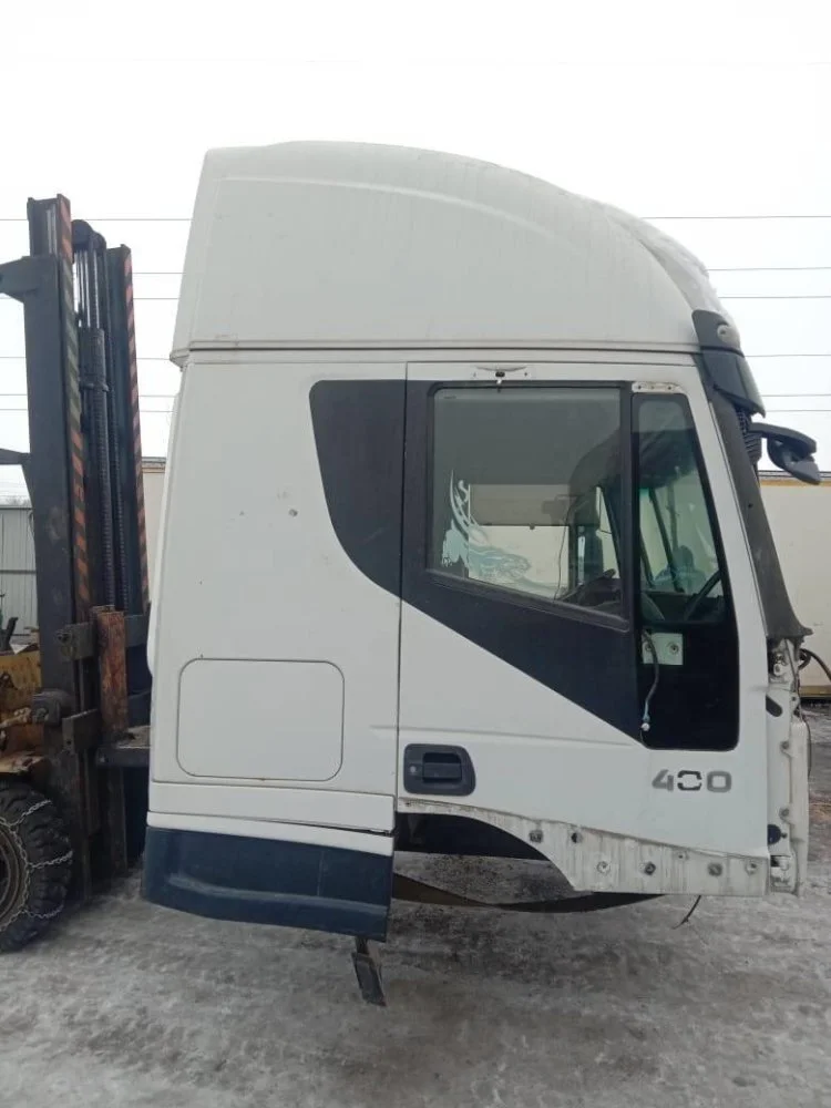 Кабина Iveco Stralis - миниатюра 4