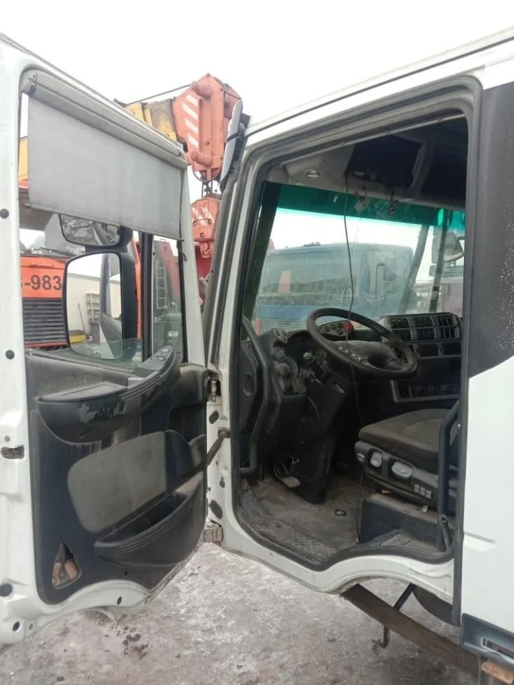 Кабина Iveco Stralis - миниатюра 6