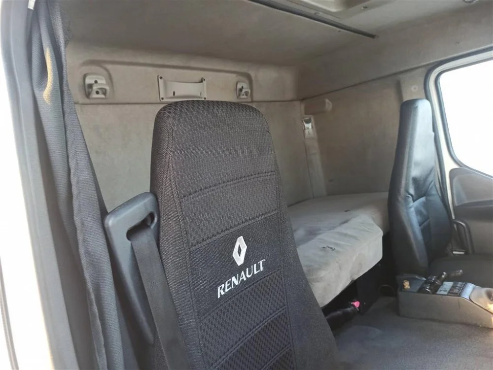 Кабина Renault Premium 320.19T DXI7 2008 - миниатюра 7