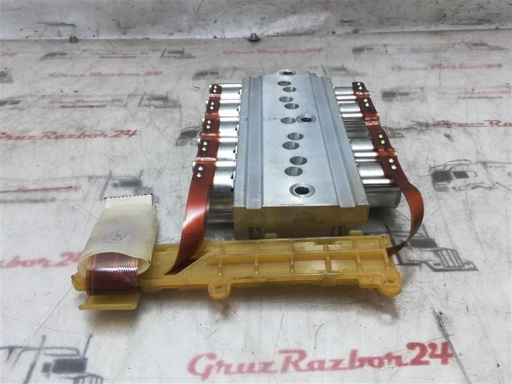 Блок клапанов КПП Renault T 4Х2 D11 2018 - миниатюра 3