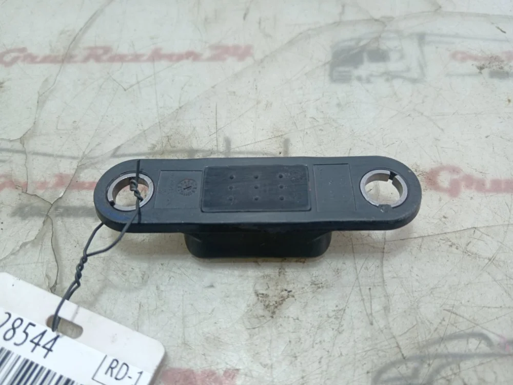 Фиксатор замка двери Renault Dokker K7M812 2018 - миниатюра 5