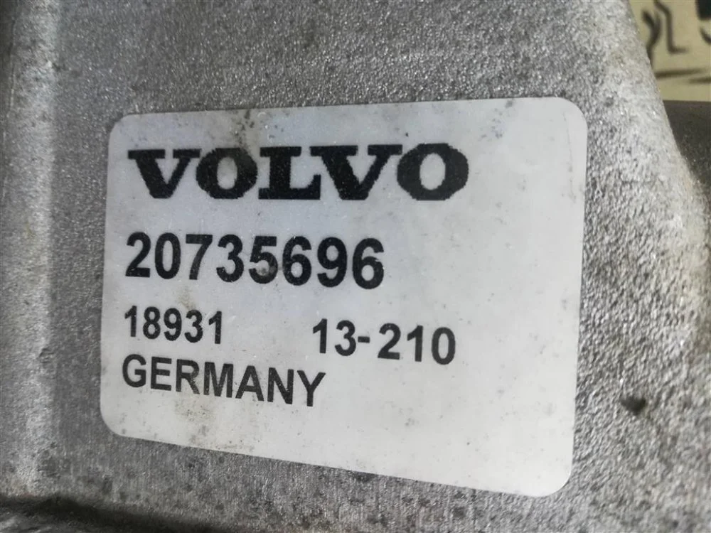 Интеркулер Volvo FM13 400 D13A 2012 - миниатюра 4