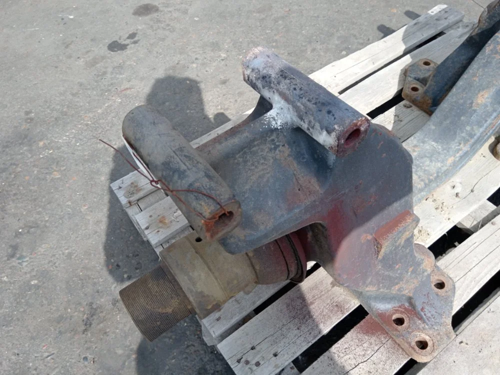 Балансир CAMC HN3310P38C3M 8Х4 ISLE375 2014 - миниатюра 3