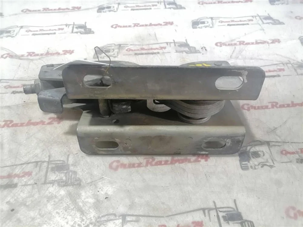 Замок кабины Iveco TRAKKER - миниатюра 4