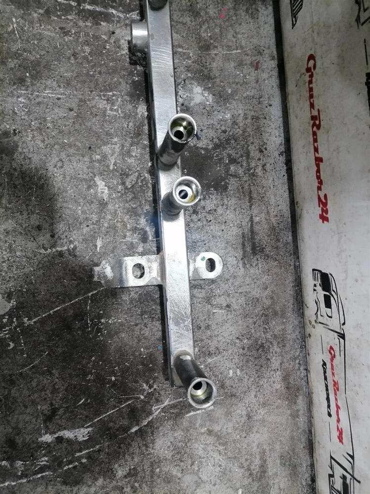 Рампа топливная Scania G 410 OC13 101 L01 2019 - миниатюра 7