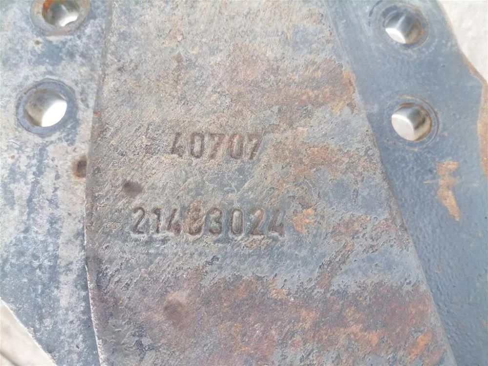 Кронштейн балансира Volvo FMX 400 D13 2012 - миниатюра 6