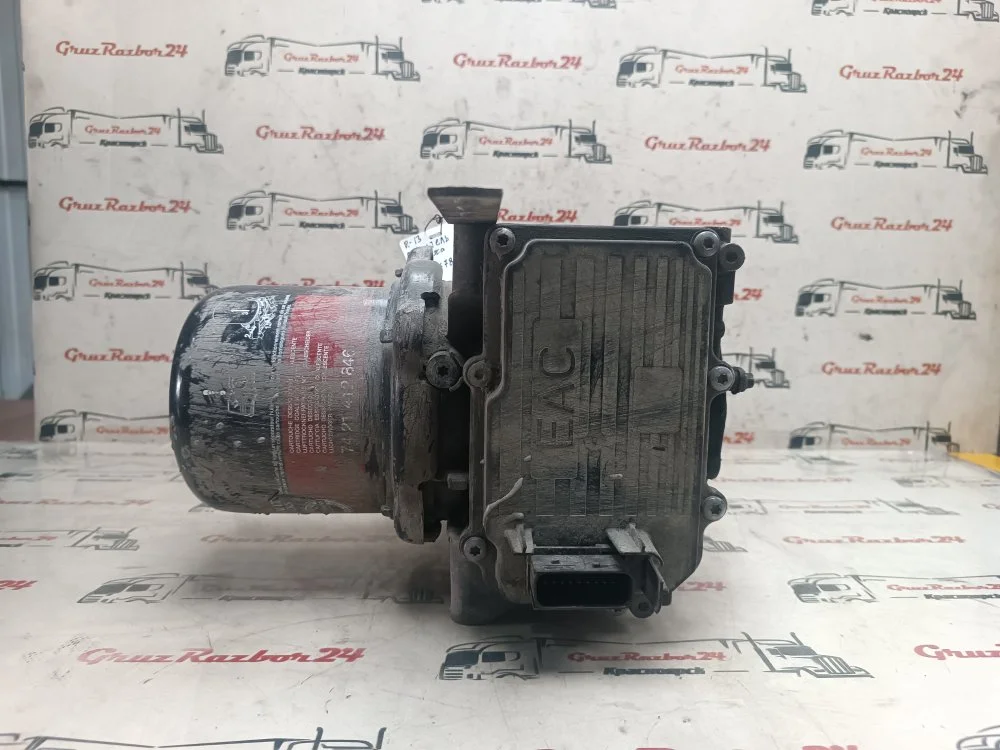 Осушитель воздуха Renault T 4Х2 DXI13 450HP E5 - изображение 1