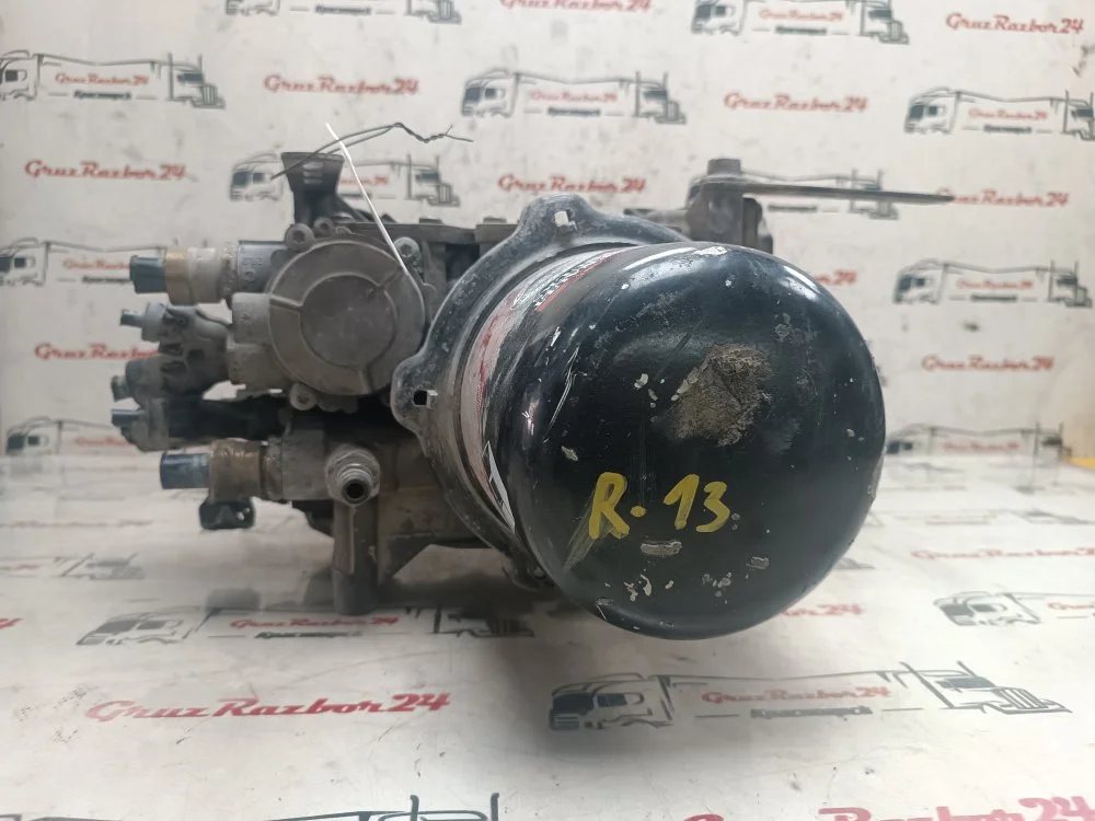 Осушитель воздуха Renault T 4Х2 DXI13 450HP E5 - миниатюра 2