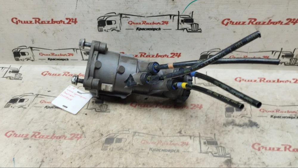 Кран тормозной главный Renault K 9596-09-50 DXI 13 - миниатюра 6