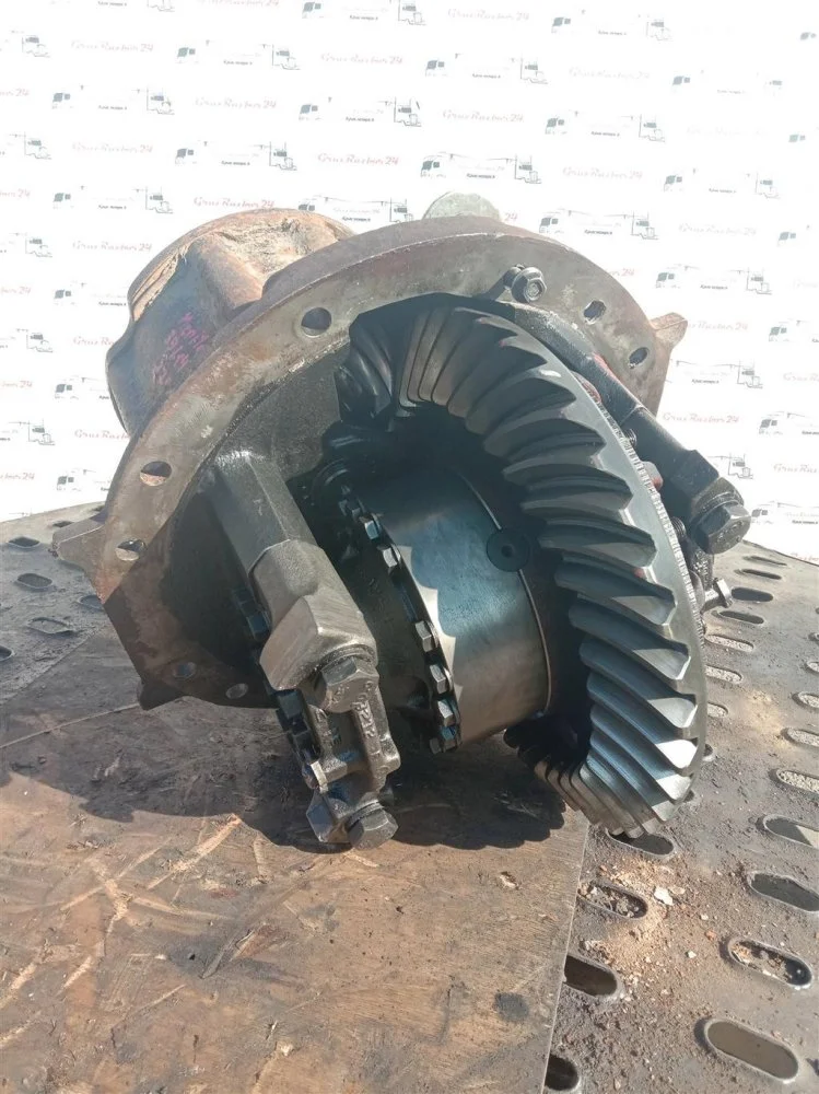 Редуктор заднего моста 2.79 39/14 задний Meritor - изображение 1