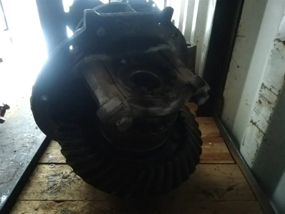 Редуктор заднего моста 2.79 39/14 задний Meritor - изображение 1