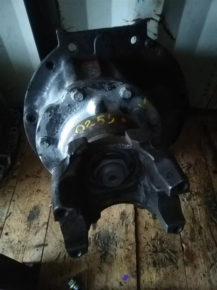 Редуктор заднего моста 2.79 39/14 задний Meritor - миниатюра 2