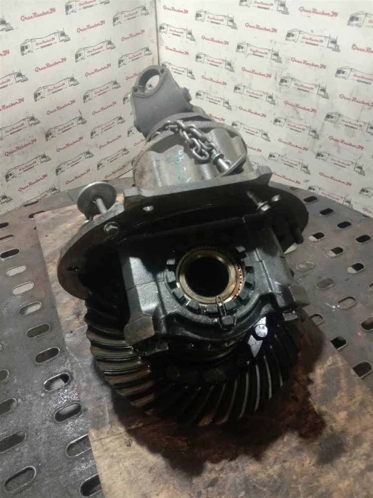 Редуктор заднего моста 3,91 задний Eaton FLD120 - миниатюра 3