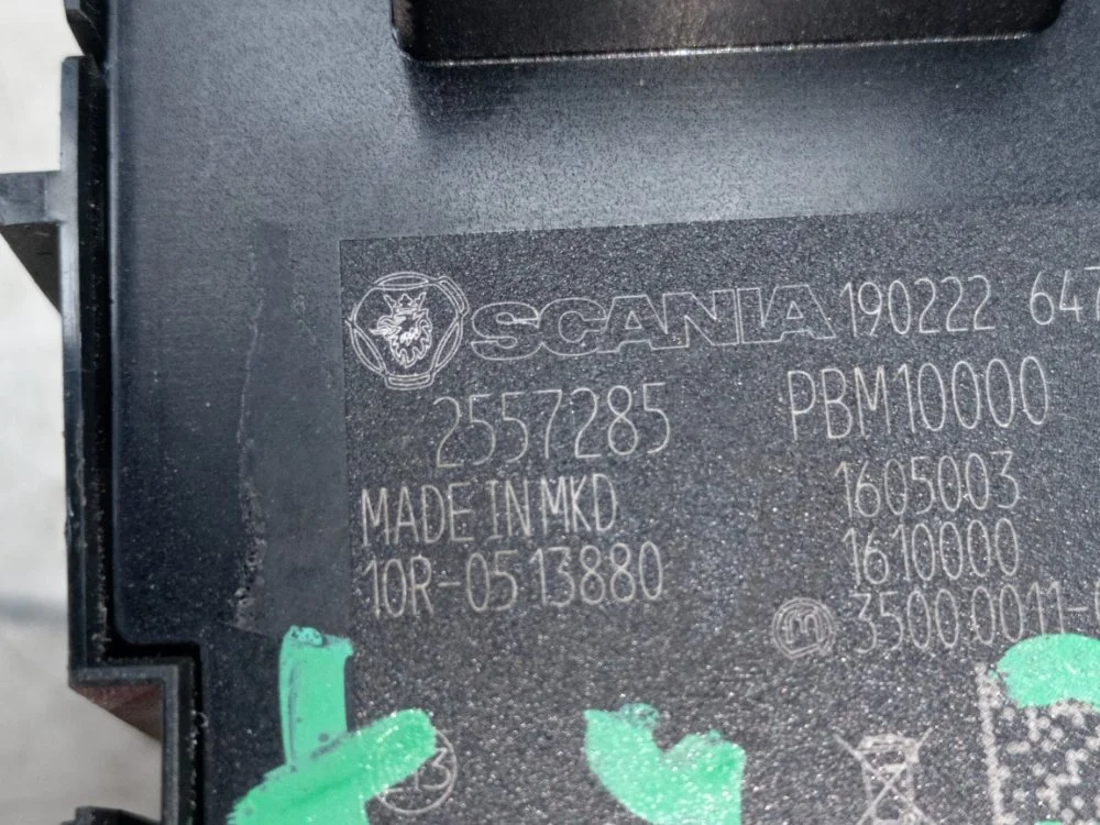 Блок кнопок Scania G 410 OC13 101 L01 ГАЗ 411HP E6 - миниатюра 6