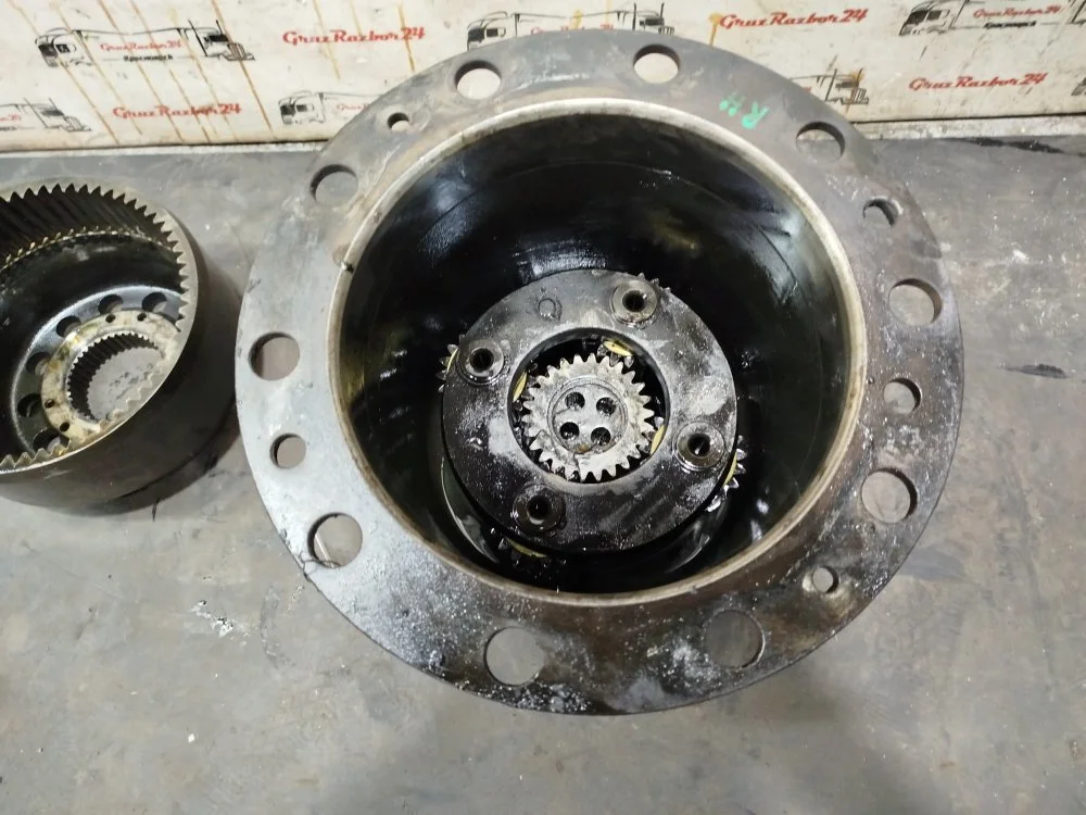 Редуктор бортовой Renault K 8Х4 DXI 13 440S 2021 - миниатюра 5