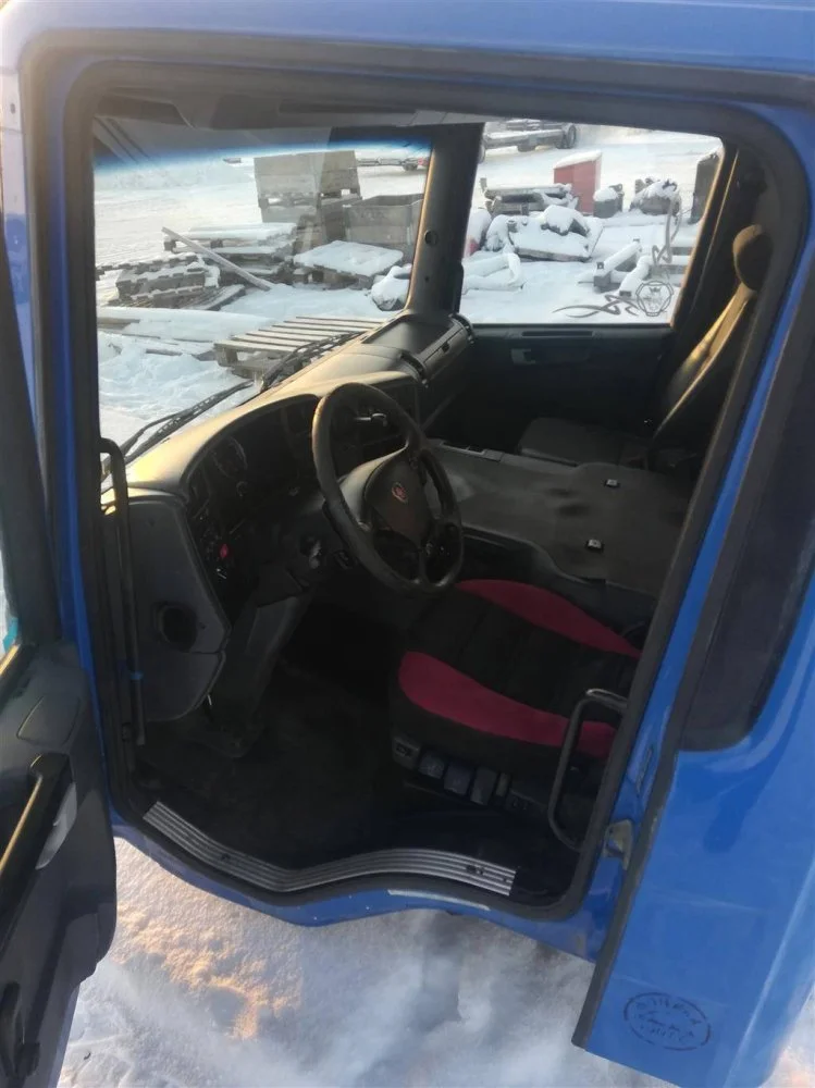 Кабина Scania P 440 DC13 102 L01 PDE 440 HP E4 - миниатюра 8