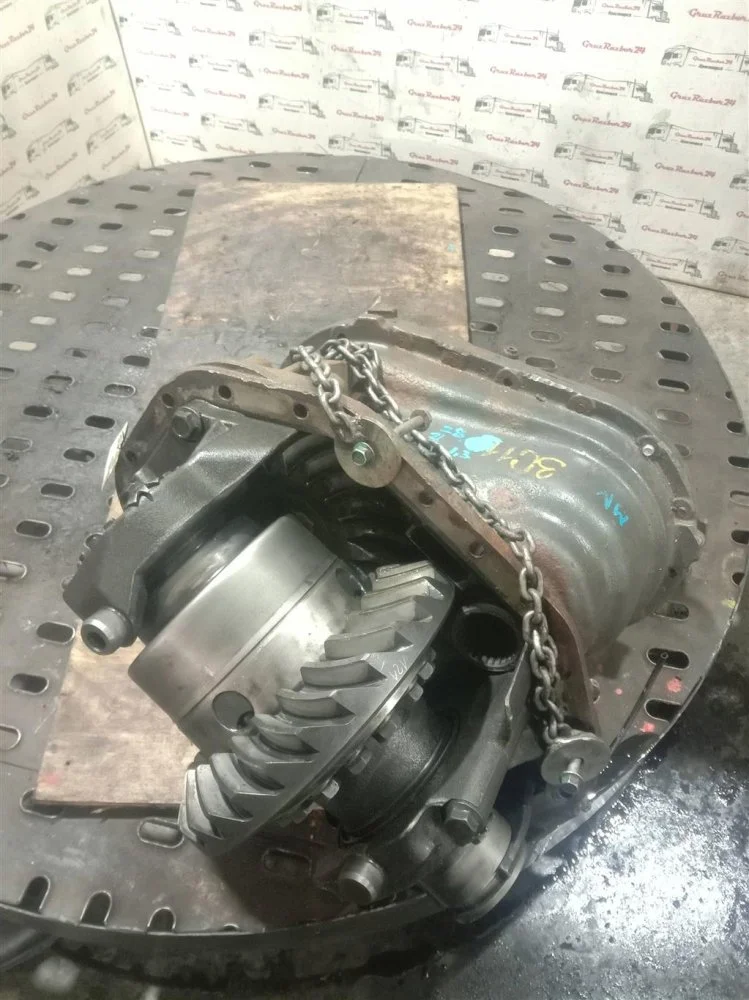 Редуктор среднего моста 1.33 28/21 MERCEDES-BENZ - миниатюра 2