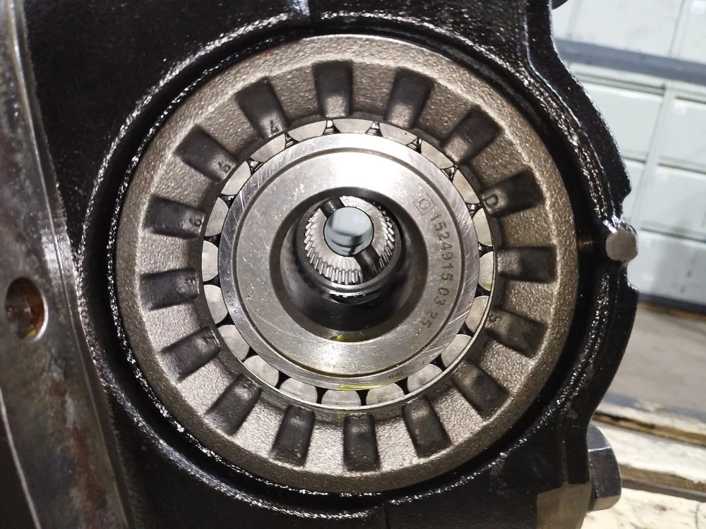 Редуктор заднего моста rt3210hv 1.32 25/19 Volvo - миниатюра 7