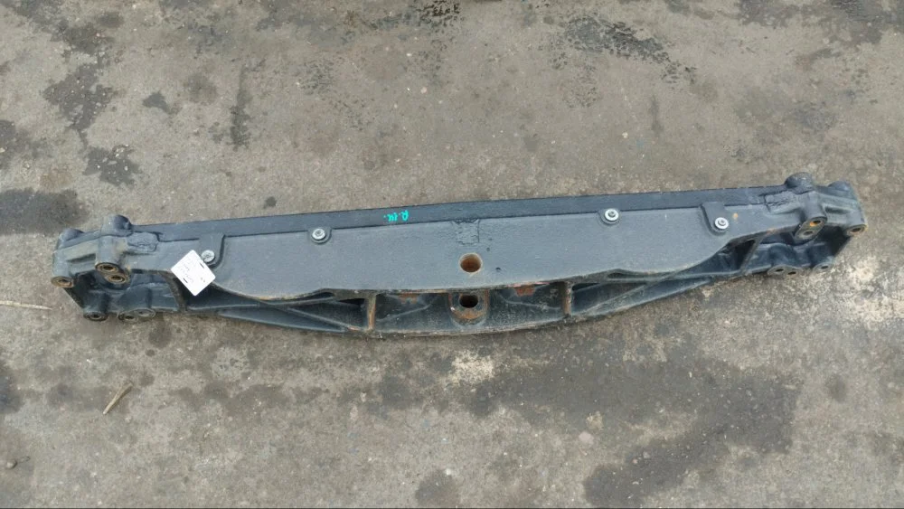 Балка поперечная передняя Renault K 9596-09-50 DXI - изображение 1