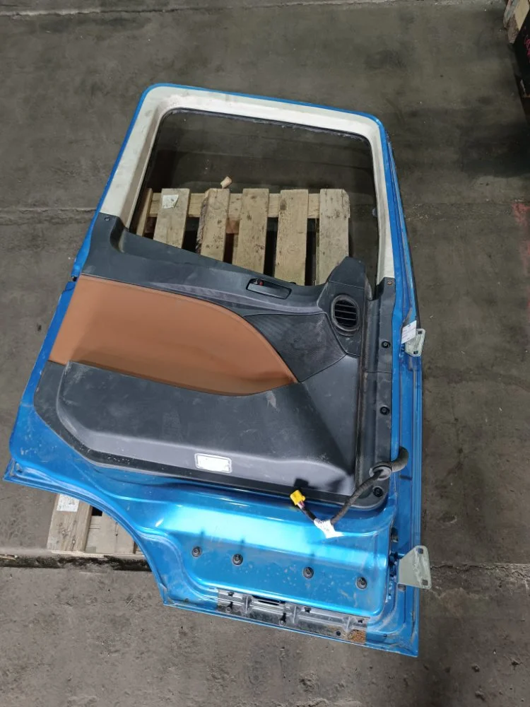 Дверь левая Foton Auman CUMMINS ISG12E5460 346HP - миниатюра 7