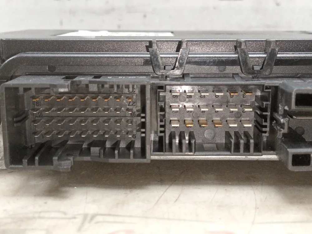 Блок управления ECU VIS CUV3 Scania G G340A4X2NA - миниатюра 8