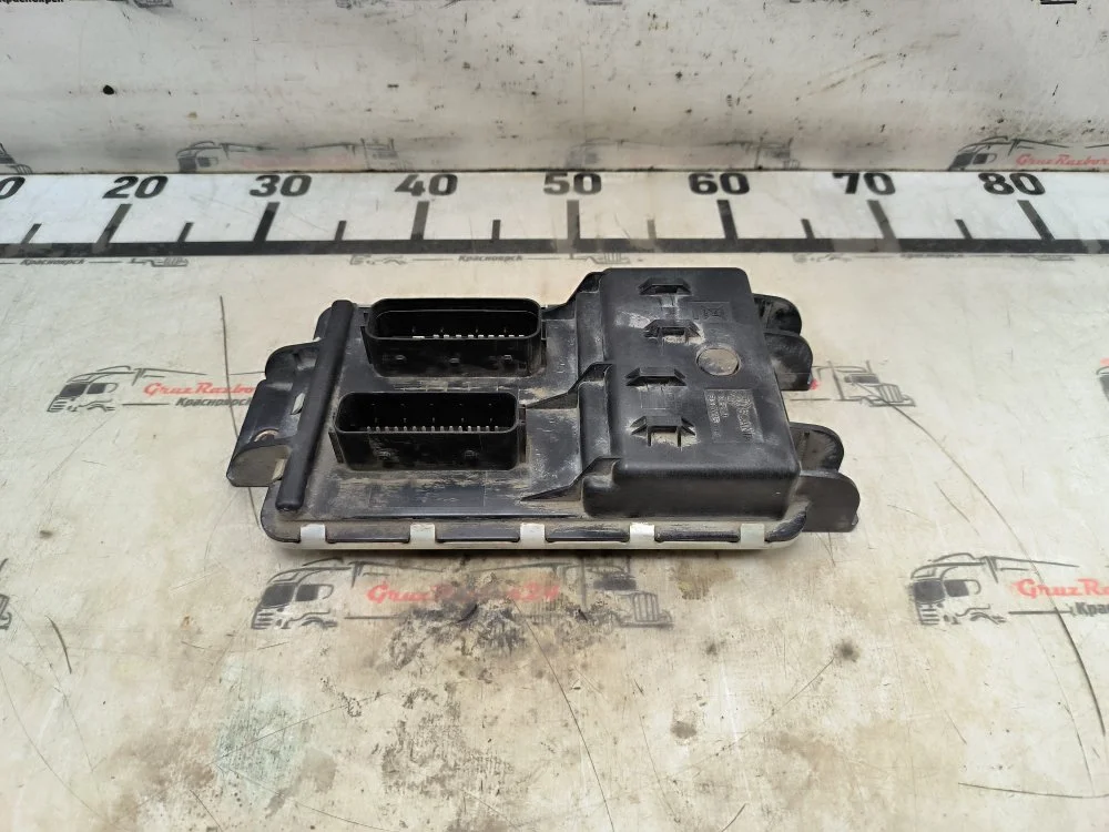 Блок управления GSC1 Scania G G340A4X2NA OC09 105 - изображение 1