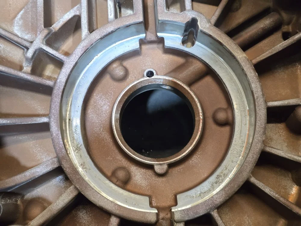Корпус КПП Scania G 340 OC09 105 LO1 ГАЗ 340HP E6 - миниатюра 6
