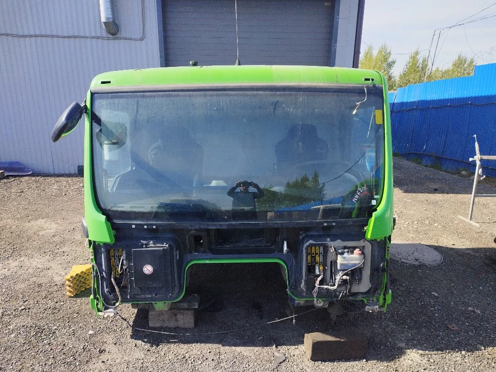 Кабина MAN TGS 26.320 MAN TGS D2066LF39 2008 - миниатюра 2