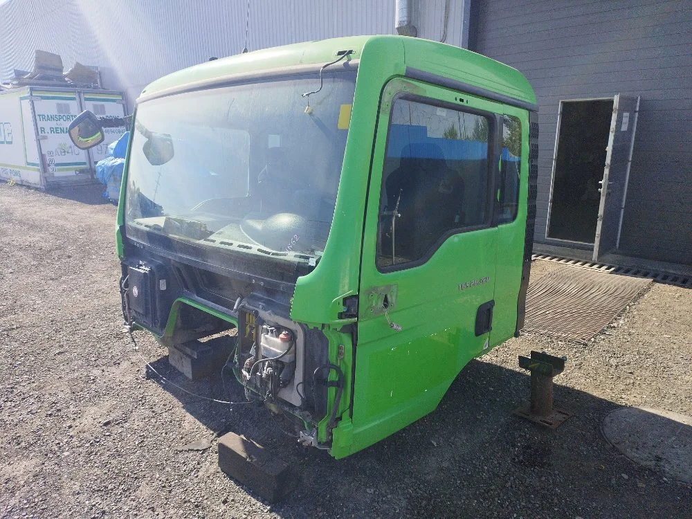 Кабина MAN TGS 26.320 MAN TGS D2066LF39 2008 - миниатюра 4