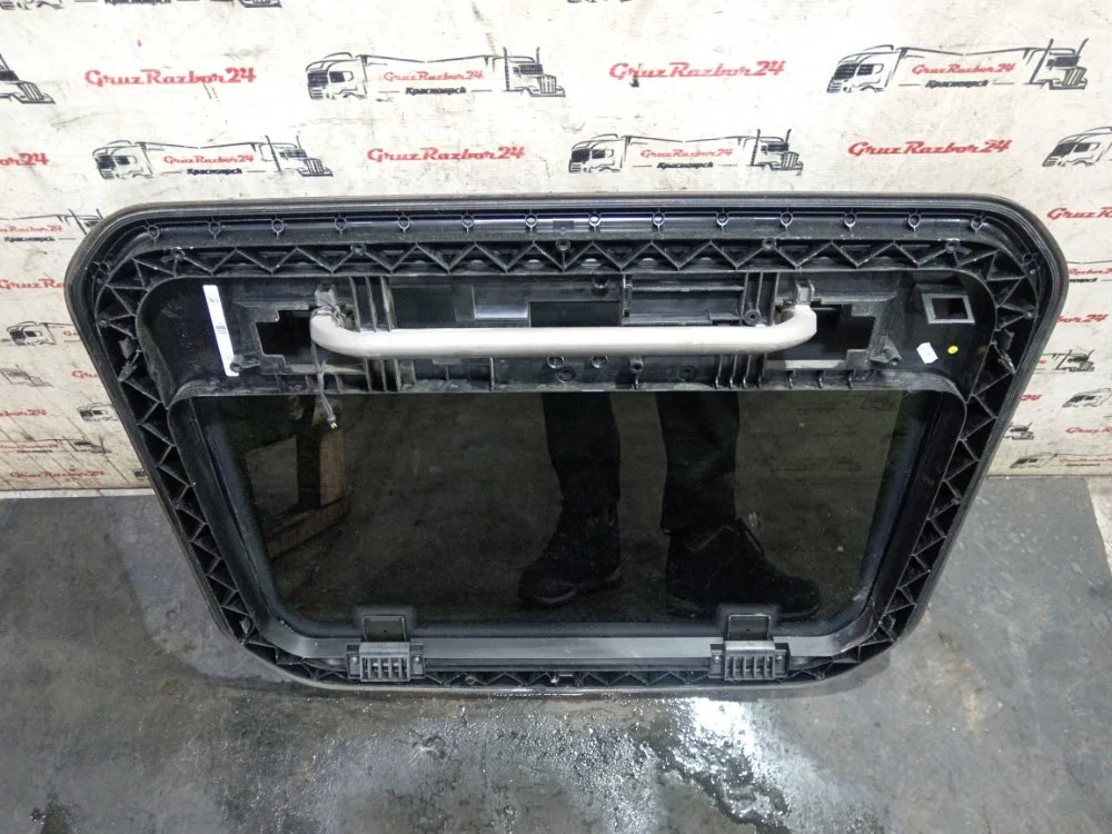 Люк крыши Scania R 500 DC13 146 W01 XPI 500HP E5 - миниатюра 4
