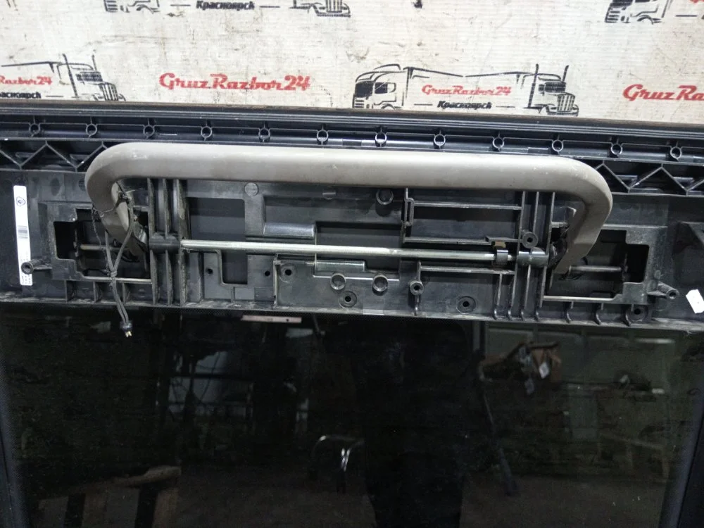 Люк крыши Scania R 500 DC13 146 W01 XPI 500HP E5 - миниатюра 6