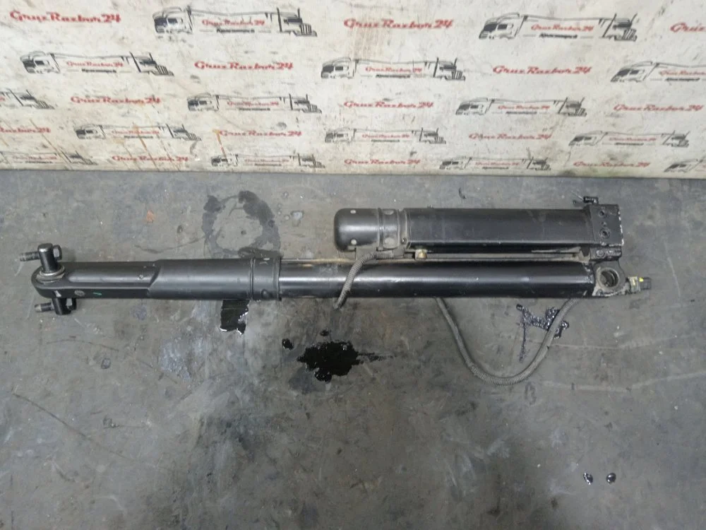 Гидроцилиндр подъема кабины Камаз 54901 M1945 - миниатюра 4