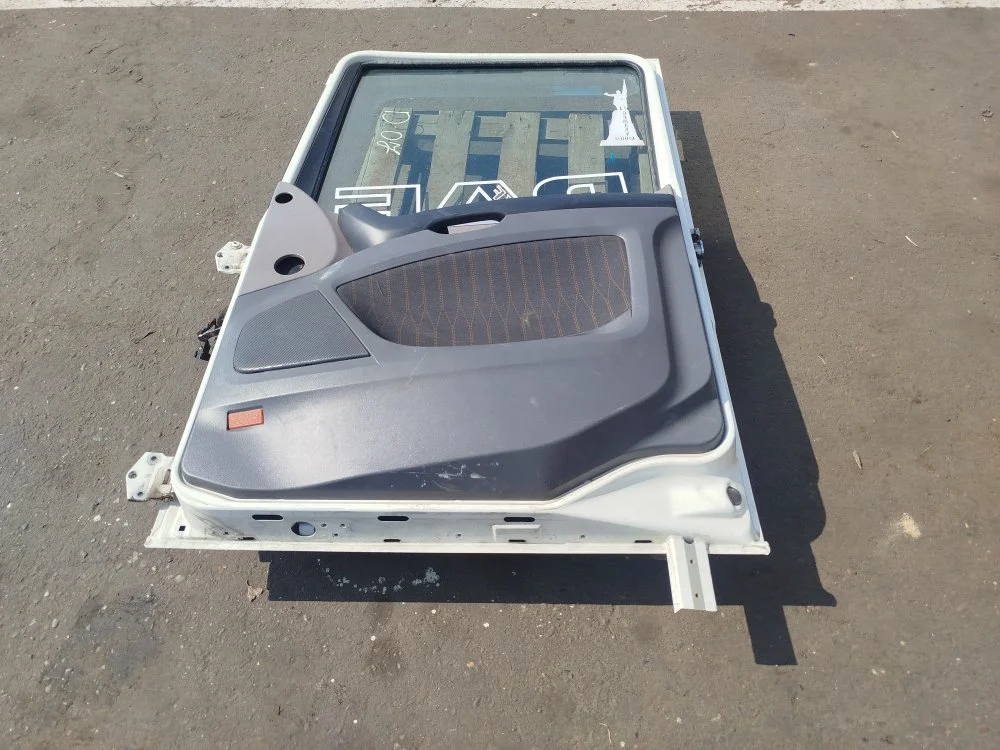 Дверь правая DAF XF 106 MX-13 355 U6 2021 - миниатюра 2