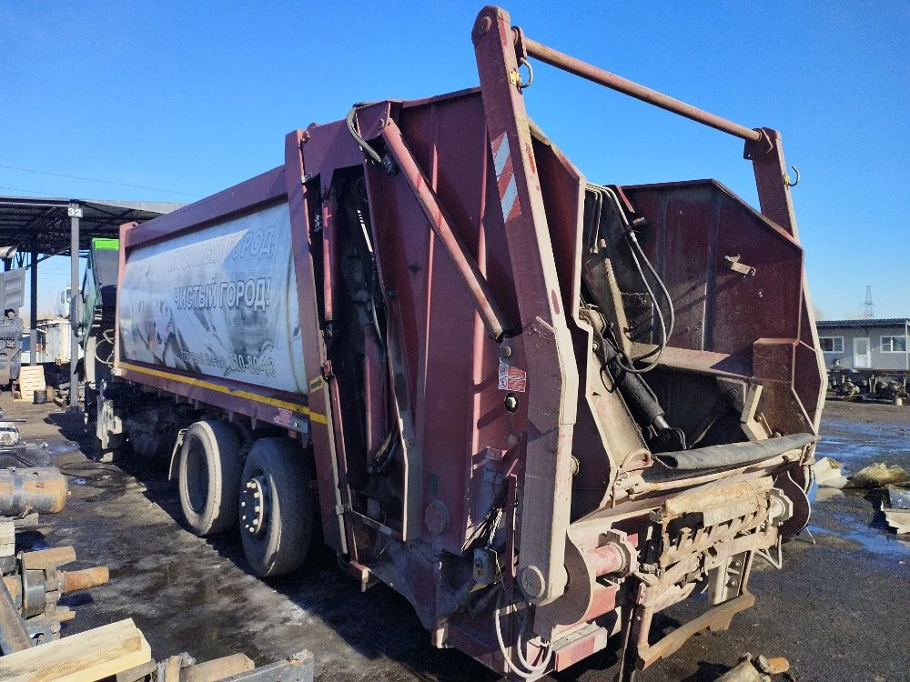 Кузов мусоровоза (бункер) MAN TGS 26320 D2066LF39 - миниатюра 7