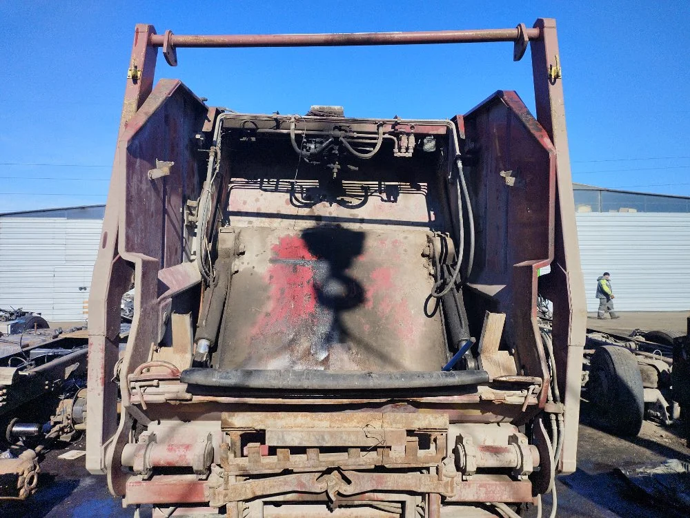 Кузов мусоровоза (бункер) MAN TGS 26320 D2066LF39 - миниатюра 8