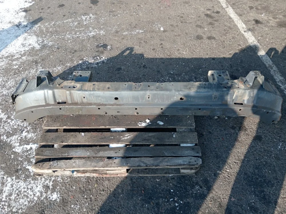 Усилитель бампера Volvo FM4 469 D13 675996 2017 - изображение 1