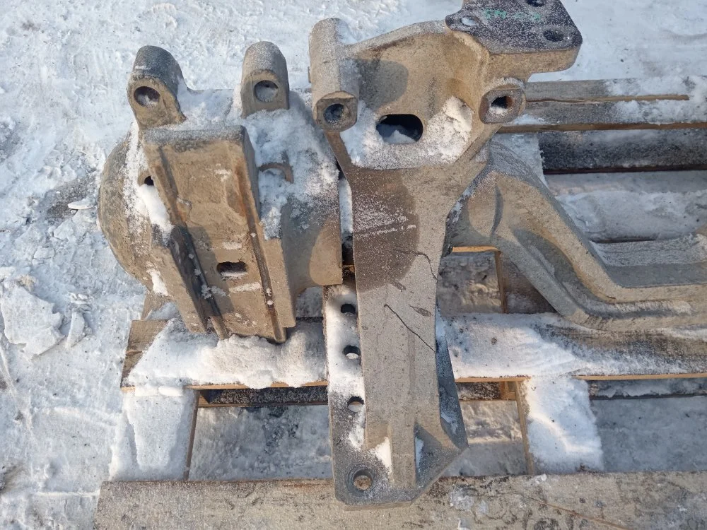Тележка балансирная SHACMAN X3000 SX32586V384 - миниатюра 4