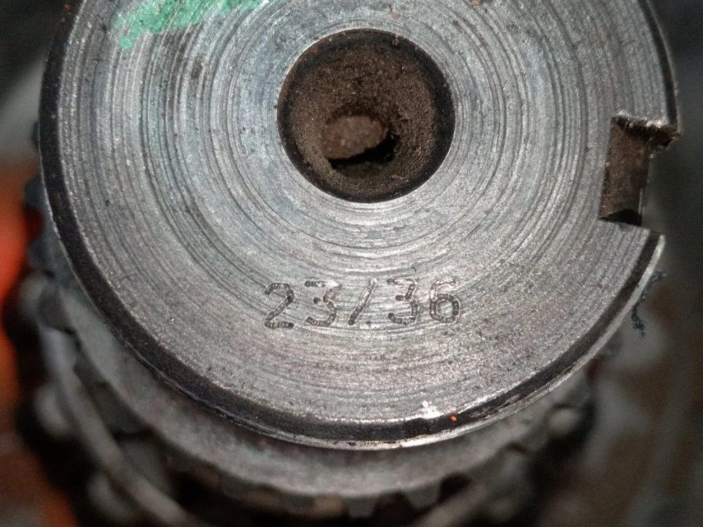 Главная пара среднего редуктора 1.565 36/23 Iveco - миниатюра 9