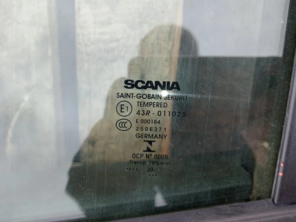 Дверь левая Scania G OC13 101 L01 ГАЗ 411HP E6 - миниатюра 10