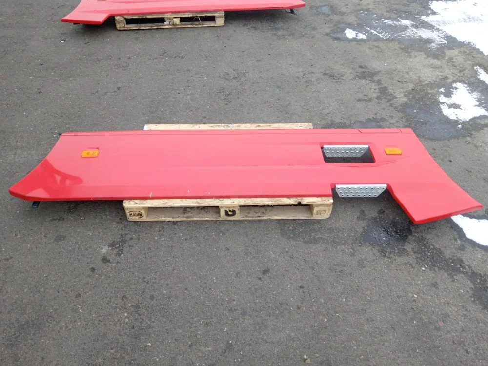 Спойлер боковой левый Renault T DXI13 490HP E5 - миниатюра 2