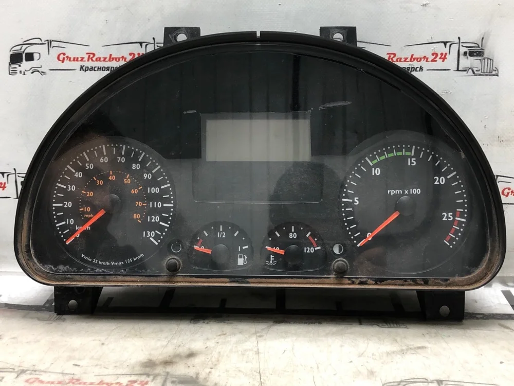 Щиток приборов Iveco Trakker AMT 633910 CURSOR13