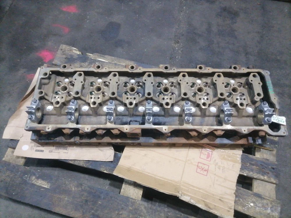 Головка блока цилиндров (ГБЦ) MAN TGS 18.400 D2066 - миниатюра 2
