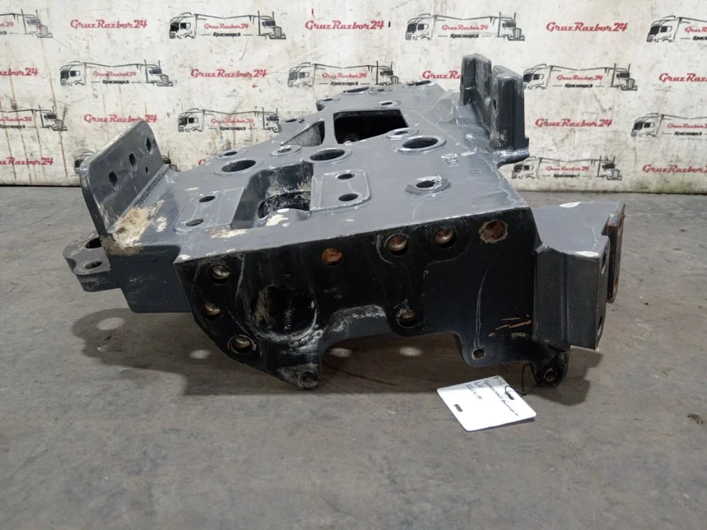 Кронштейн бампера левый Volvo FM4 469 D13 675996 - миниатюра 4