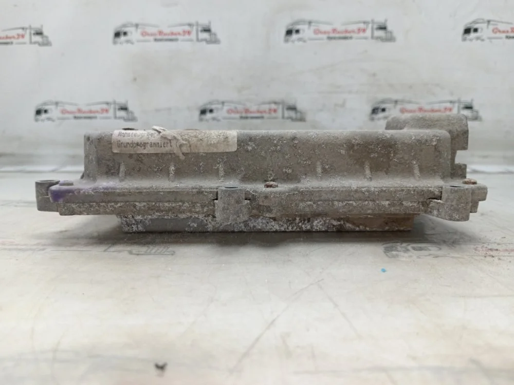 Блок управления двигателем MAN TGS 19 360 D2066 - миниатюра 3