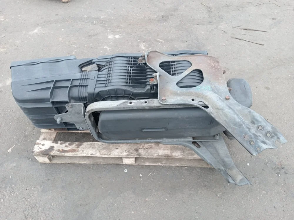 Корпус воздухозаборника в сборе Scania P 440 DC13 - миниатюра 2