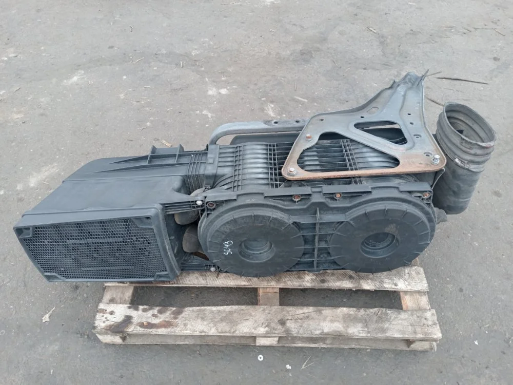 Корпус воздухозаборника в сборе Scania P 440 DC13 - миниатюра 5