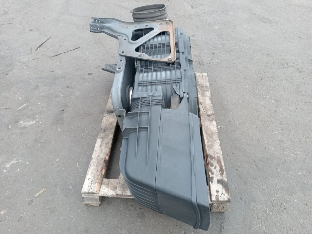 Корпус воздухозаборника в сборе Scania P 440 DC13 - миниатюра 7