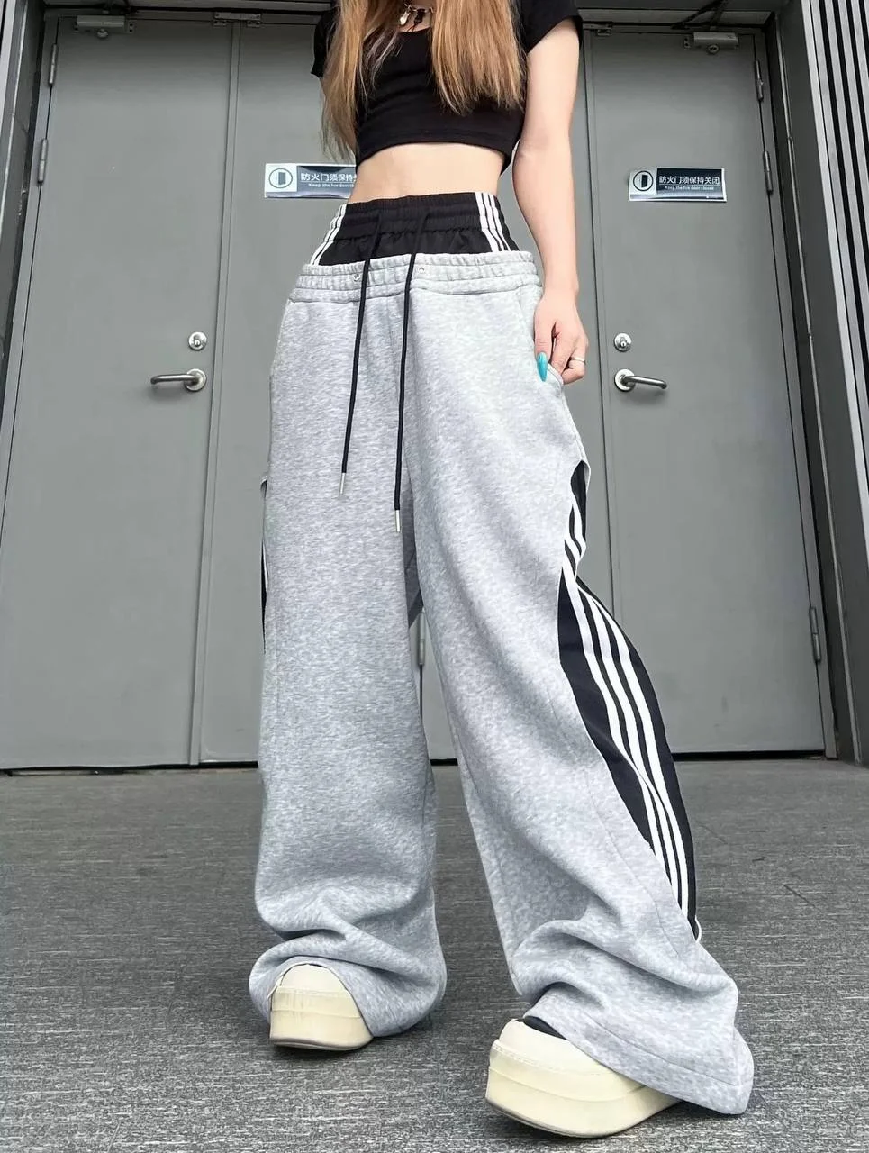 Спортивные штаны Adidas Type Double Waist - миниатюра 3