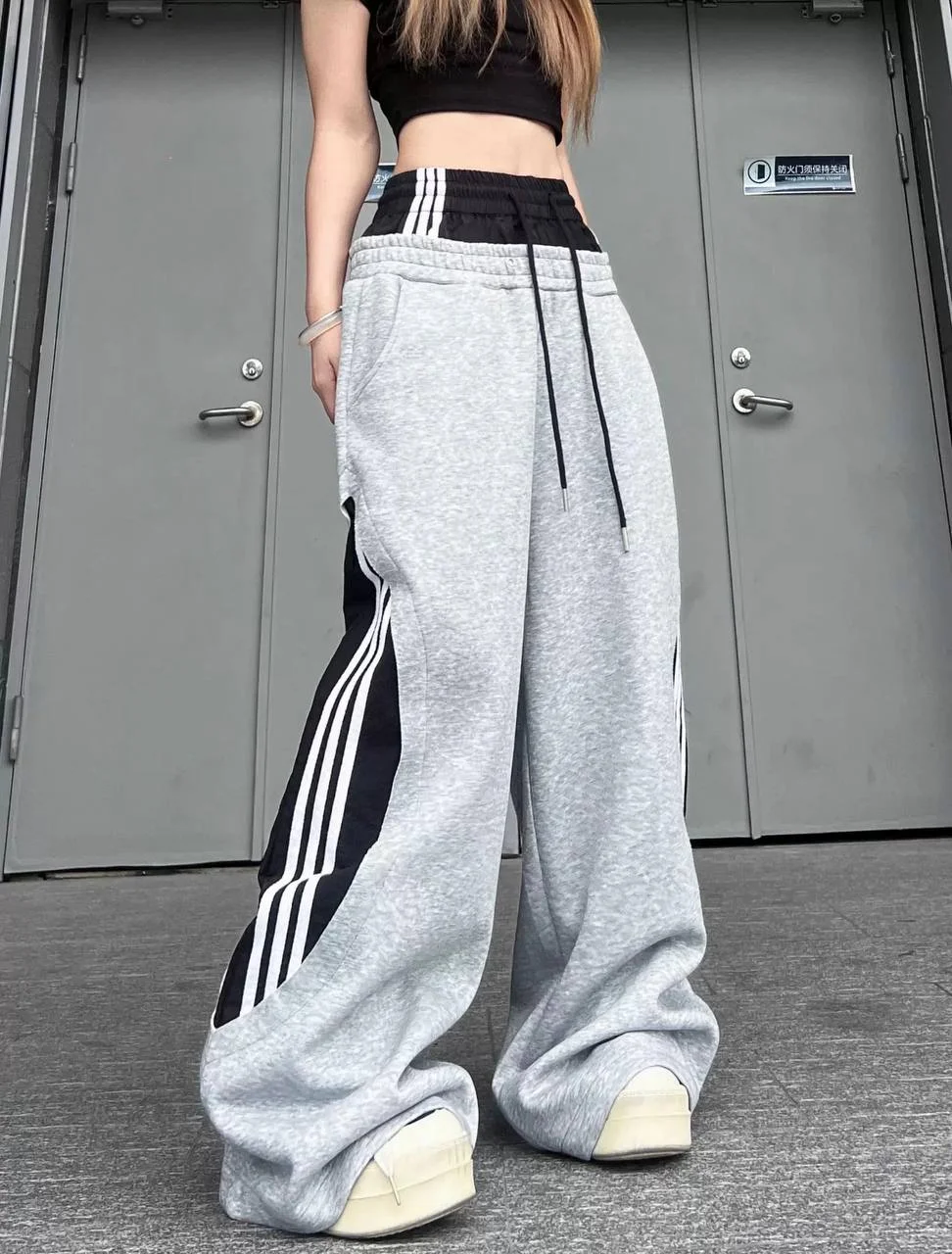 Спортивные штаны Adidas Type Double Waist - миниатюра 4